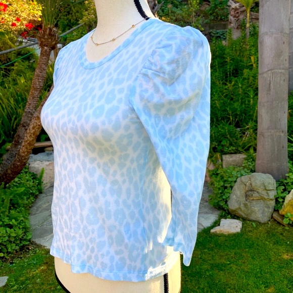 ALC lightweight, sheer tee - Picture 3 of 6